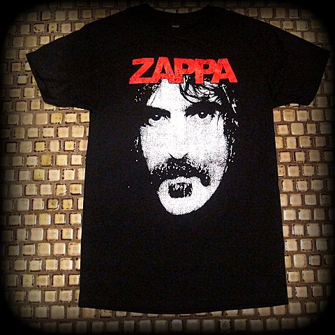 Frank Zappa- Up Close- Distressed vintage look printing